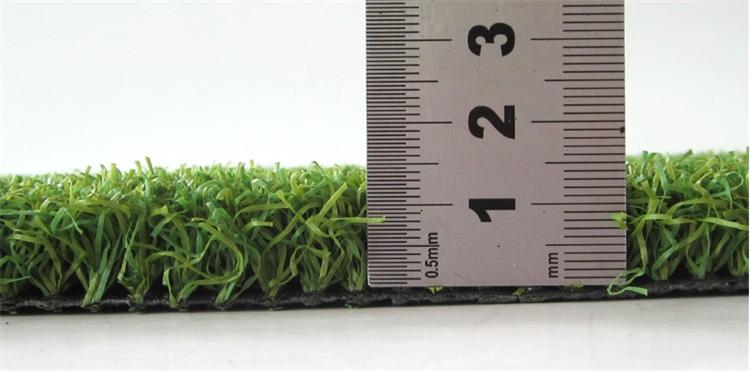 artificial golf green.jpg